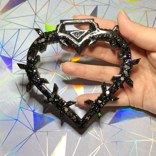 Barbed Wire Heart Tsurikawa